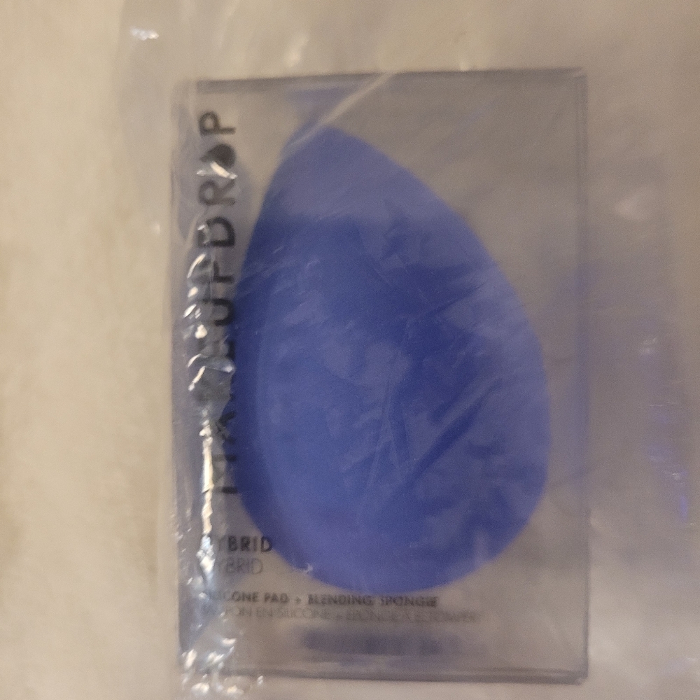 Makeup Drop Blending Sponge